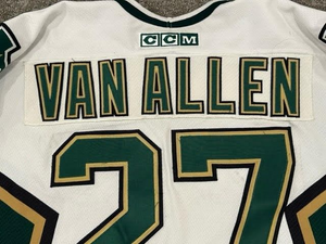 2000-01 Shaun Van Allen Dallas Stars Game Used Worn NHL Hockey Jersey! Hammered
