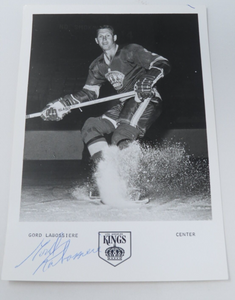 1970-71 Gord Labossiere Los Angeles Kings Signed Autographed Original 7X5 Photo