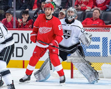 Load image into Gallery viewer, 2019-20 Jack Campbell Los Angeles Kings Game Used Photomatched Blocker &amp; Catcher