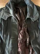 Load image into Gallery viewer, 1997 Titanic Screen Worn Authentic Movie Used Dummy Coat Planet Hollywood COA