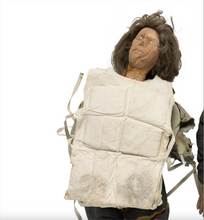 Load image into Gallery viewer, 1997 Titanic Screen Used Authentic Movie Prop Dummy Head! Planet Hollywood COA