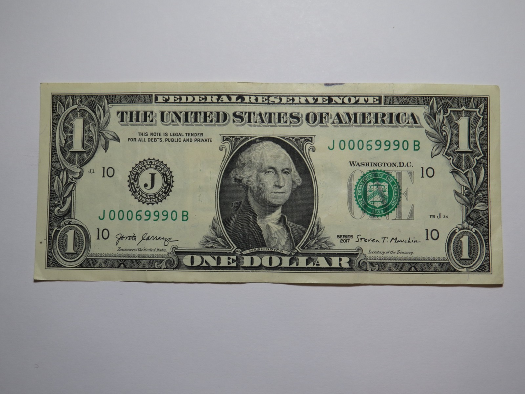$1 2017 Flipper Serial Number Federal Reserve Bank Note Bill #00069990