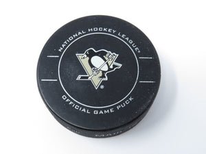 2011-12 Chris Kunitz Pittsburgh Penguins NHL Game Used Goal Puck -Evgeni Malkin