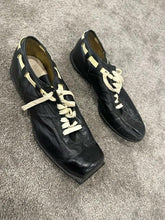 Load image into Gallery viewer, 1960 Bobby Walston Philadelphia Eagles NFL Championship Game Used Worn Cleats