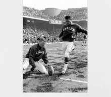 Load image into Gallery viewer, 1960 Bobby Walston Philadelphia Eagles NFL Championship Game Used Worn Cleats