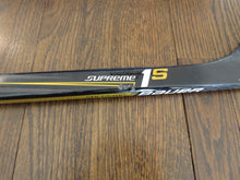 Load image into Gallery viewer, 2010&#39;s Duncan Keith Chicago Blackhawks Game Used Bauer 1S NHL Hockey Stick