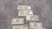 Load image into Gallery viewer, 10 Piece Mixed Lot International Obsolete Bank Notes! Defunct Currency Bolivia 