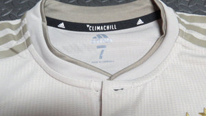 2018-19 Alex Sandro Juventus Match Used Worn Serie A Soccer Shirt! Game Jersey