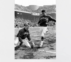 1960 Bobby Walston Philadelphia Eagles NFL Championship Game Used Worn Cleats