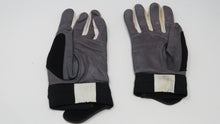 Load image into Gallery viewer, 2007 David Barrett New York Jets Game Used Worn NFL Football Gloves! Arkansas