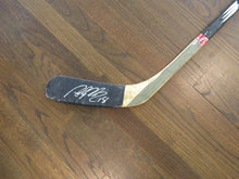 Load image into Gallery viewer, 1996-97 Adam Deadmarsh Colorado Avalanche Game Used &amp; Signed Bauer Hockey Stick