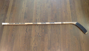 1985-86 Mel Bridgman New Jersey Devils Game Used  & Signed Vic NHL Hockey Stick