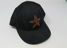 Load image into Gallery viewer, 2001 Kent Bottenfield Houston Astros Game Used Worn MLB Baseball Hat Last Season