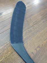 Load image into Gallery viewer, 2022-23 Oskar Sundqvist Detroit Red Wings Game Used Bauer Hyperlite Hockey Stick